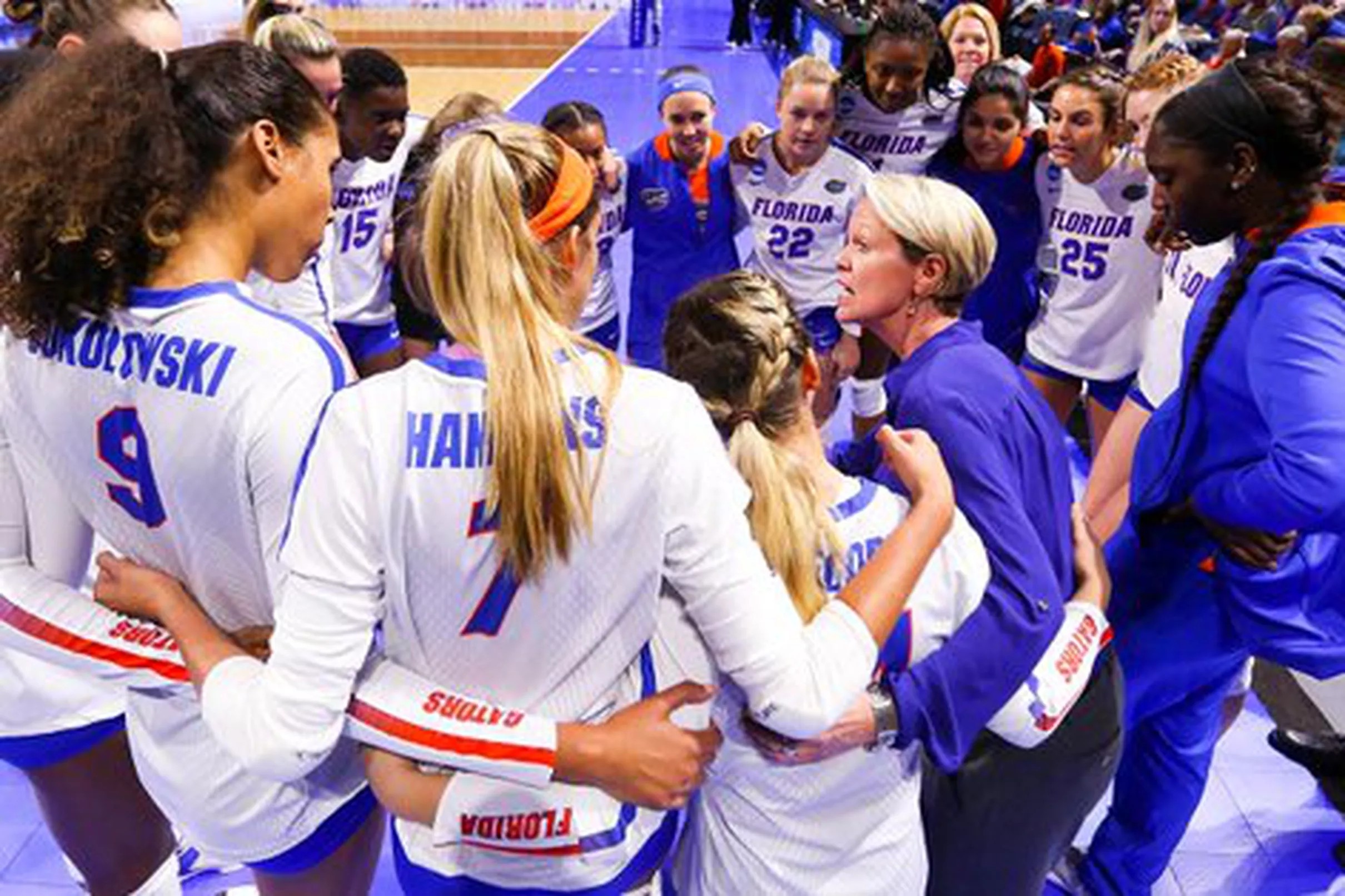 Chomping at Bits Florida volleyball faces Stanford in Final Four matchup
