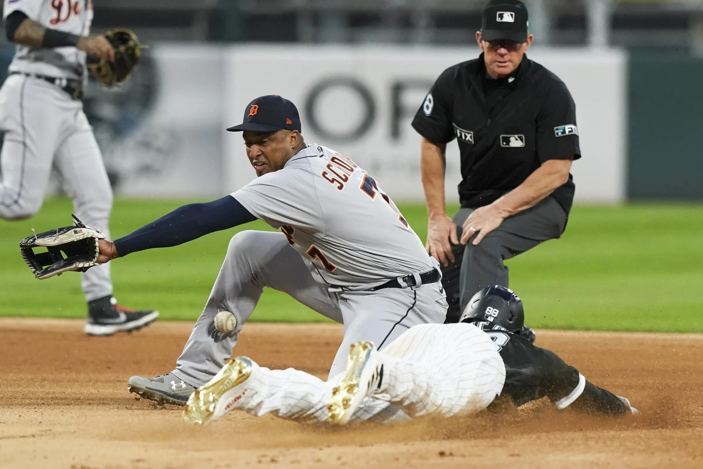 What Does Gold Glove Finalist Mean