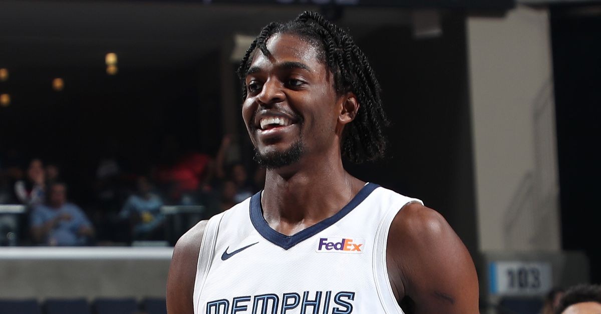 Justin Holiday considering interest from Lakers, seven