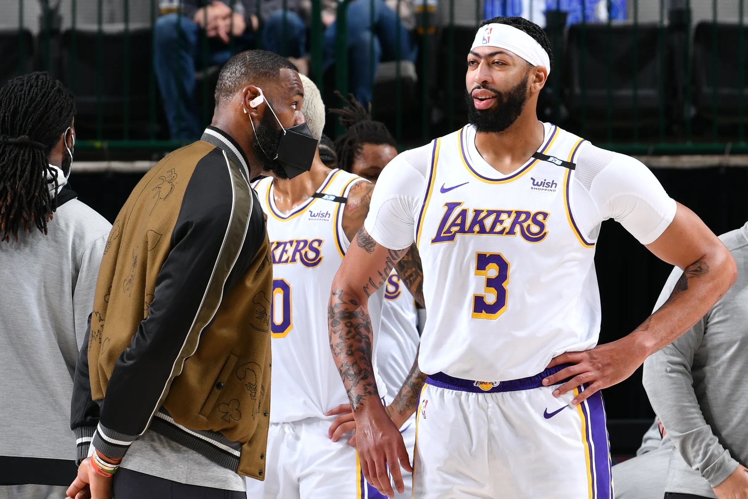 Anthony Davis says he’d put Lakers ‘up against anyone,’ doesn’t think