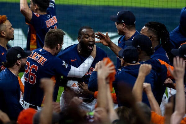 Houston Astros prove greatness in World Series win • The Tulane Hullabaloo