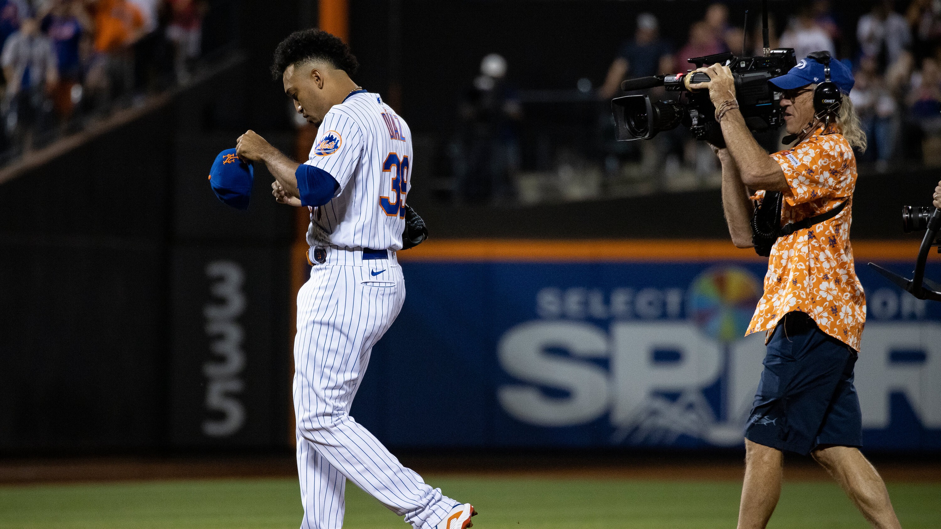 come-for-the-broadcast-stay-for-the-mets-game