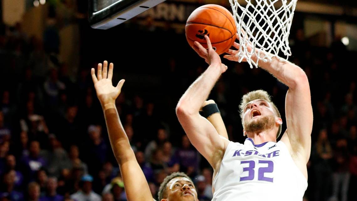KState forward Dean Wade out indefinitely with foot injury