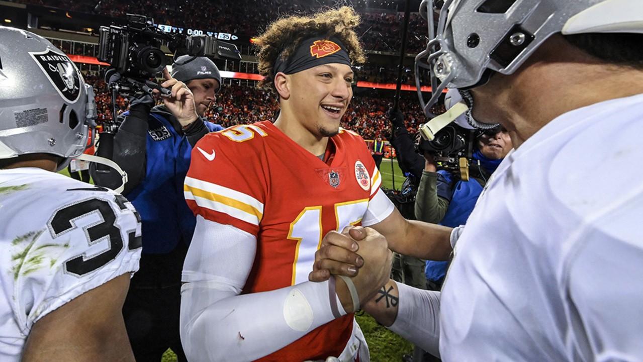 Patrick Mahomes takes shot at Pro Football Focus after win