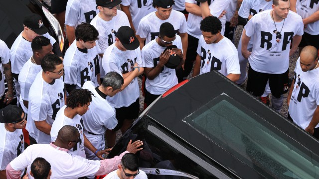 Marlins Players, Officials Remember Jose Fernandez At Funeral