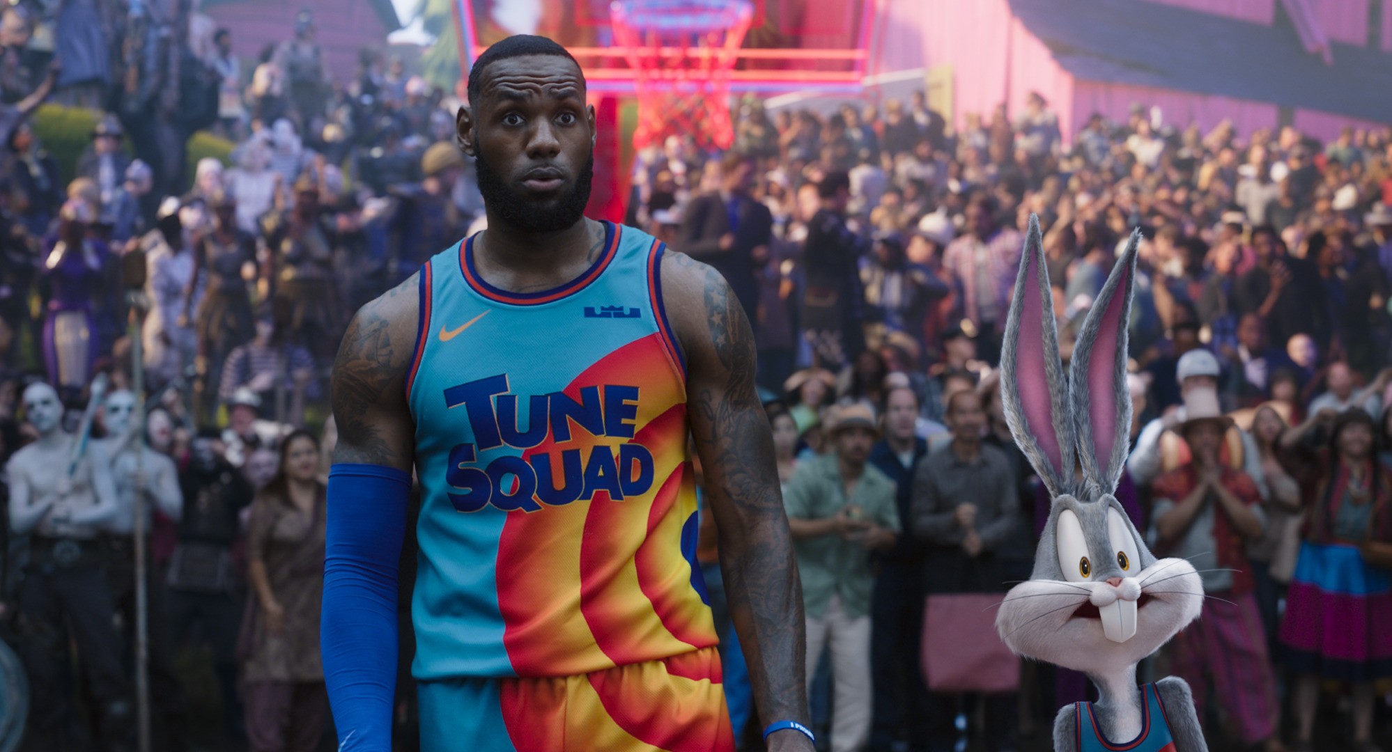 Combing Looney Tunes Land to find Warriors' Klay Thompson in 'Space Jam A New Legacy' trailer
