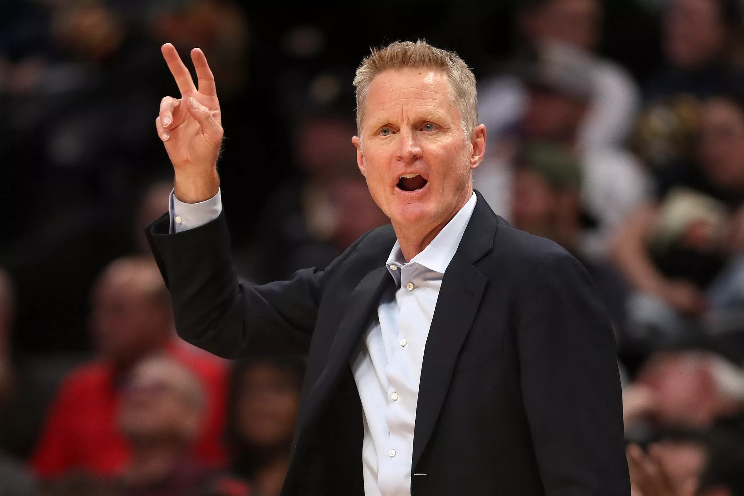 Steve Kerr helps Arizonans vote in new PSA