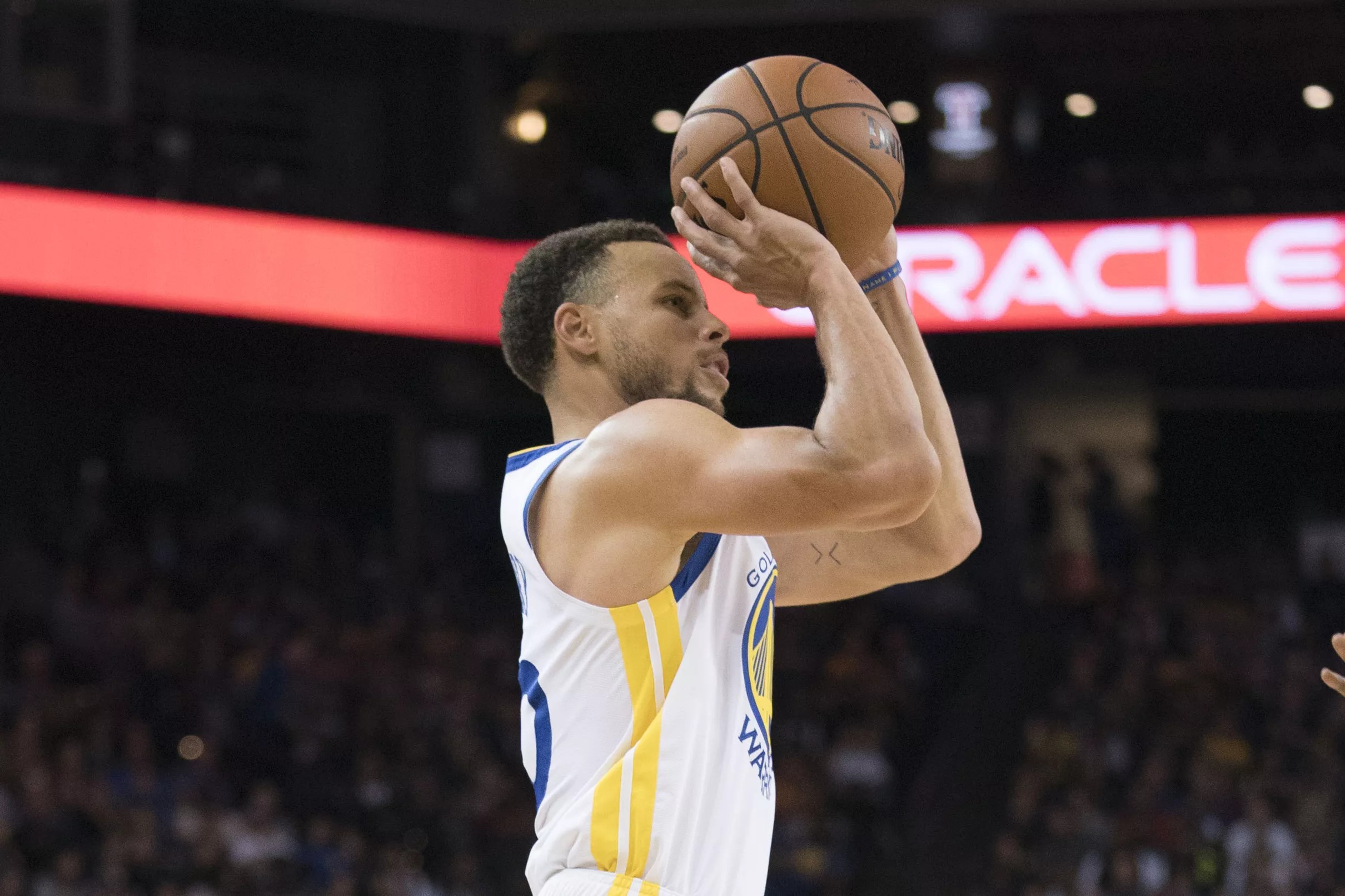 preview-piping-hot-curry-and-warriors-ready-to-serve-an-l-to-the