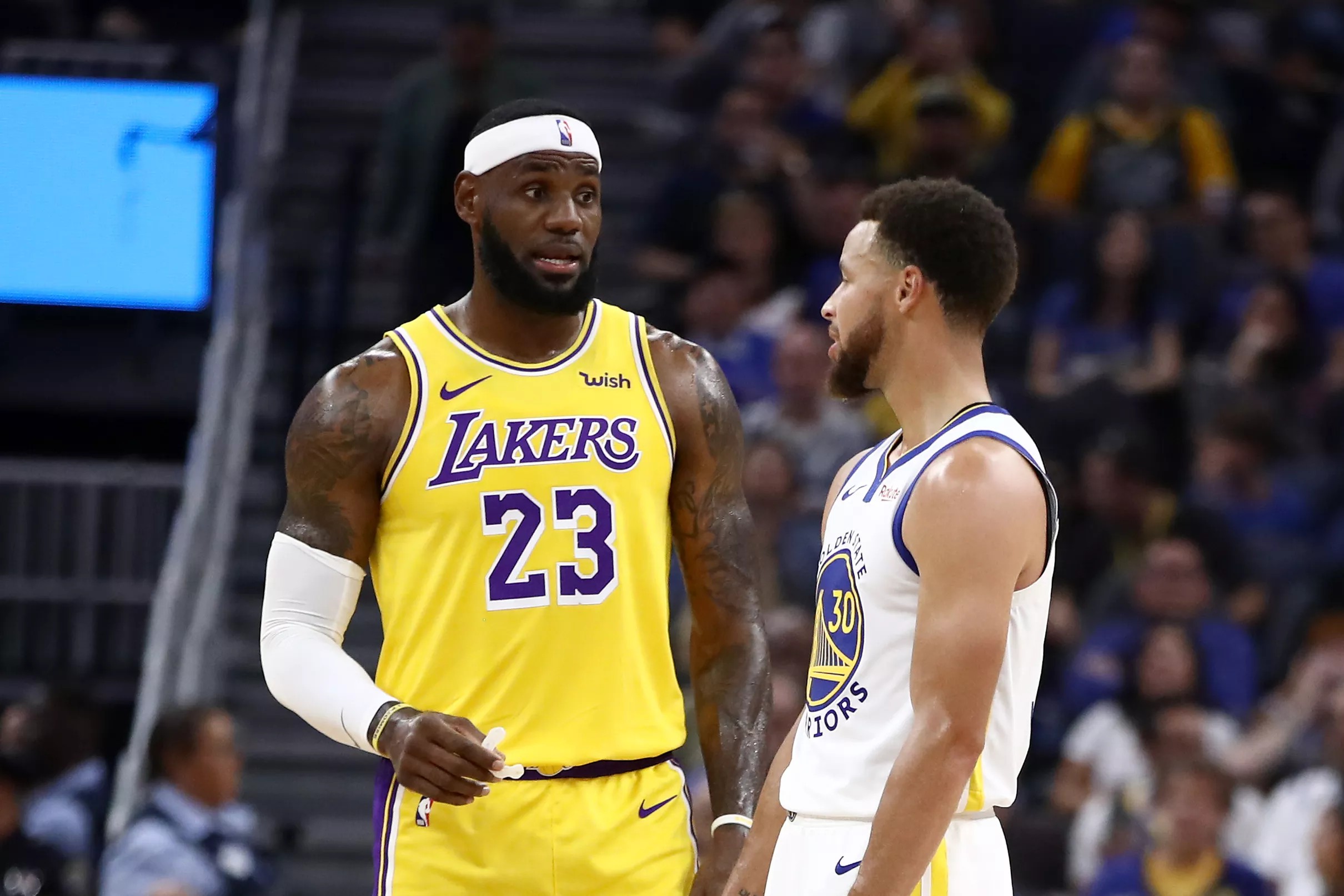 Preview Warriors head to L.A. for a preseason rematch with the Lakers