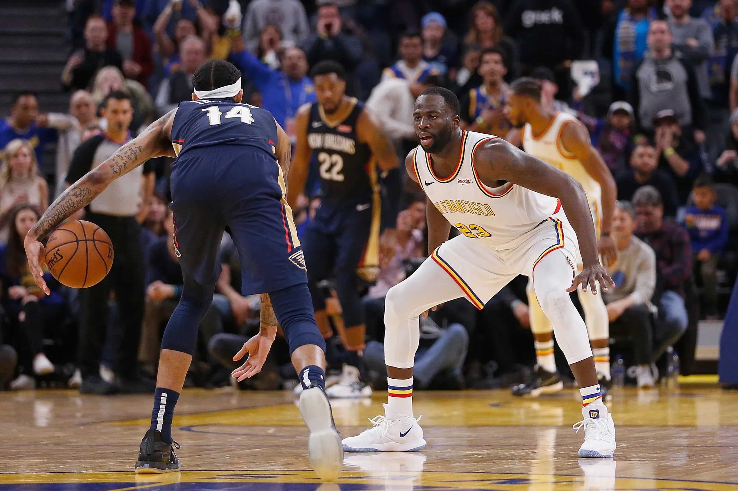 Warriors vs. Spurs: Life without Curry begins