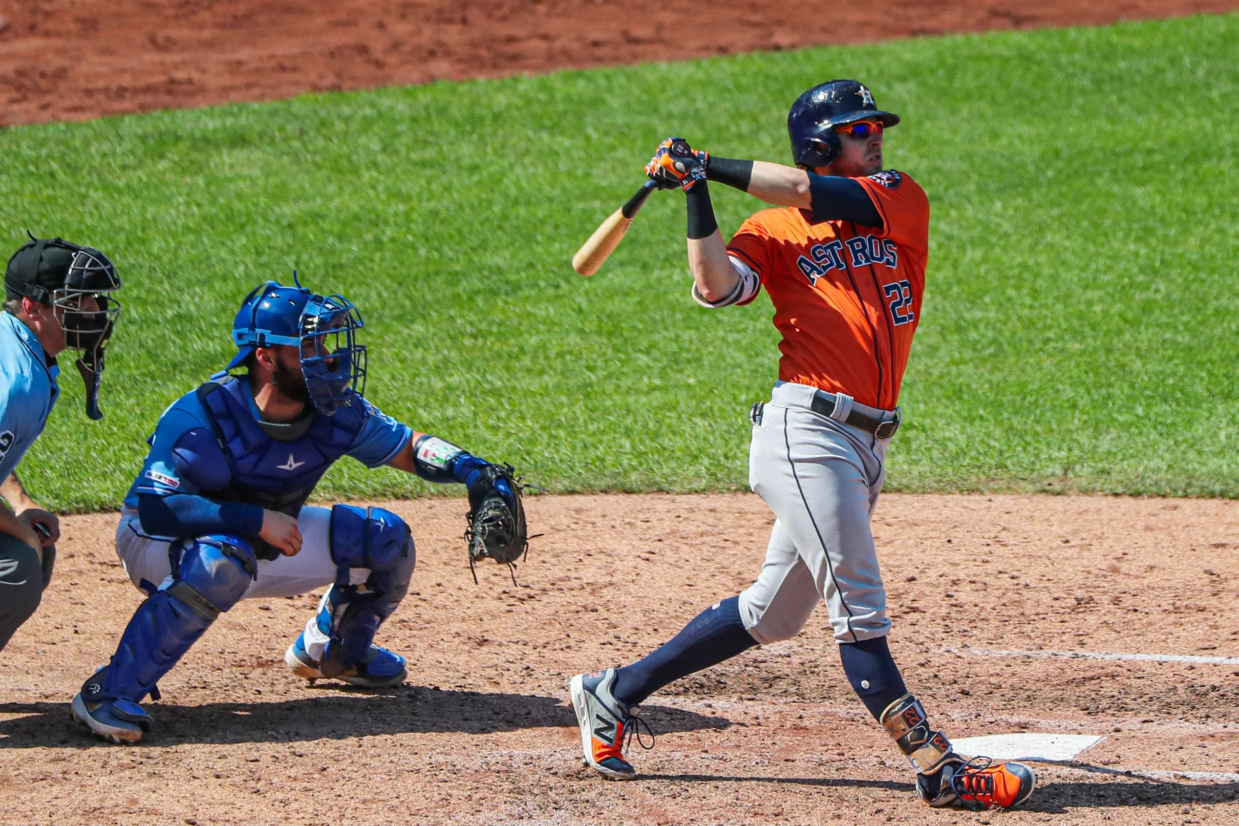 Game Recap: Astros Finish The Sweep, Defeat The Royals 12-3 On Reddick ...