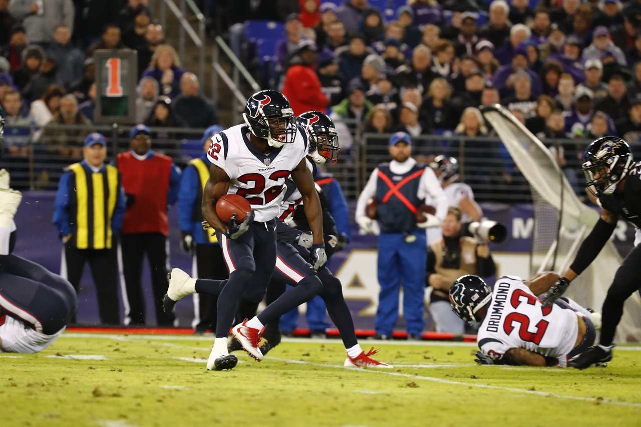 Chris Clark on IR, Texans explore LT options