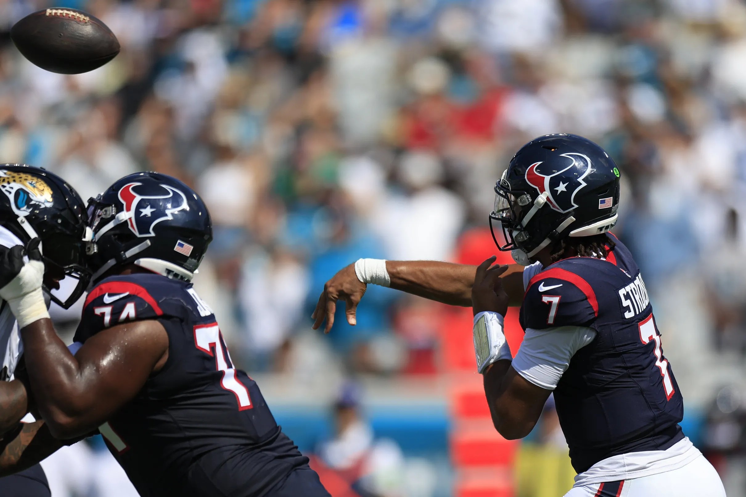 Beck's rare TD return propels Texans to a 37-17 rout of Jaguars and gives  Ryans his first win, National