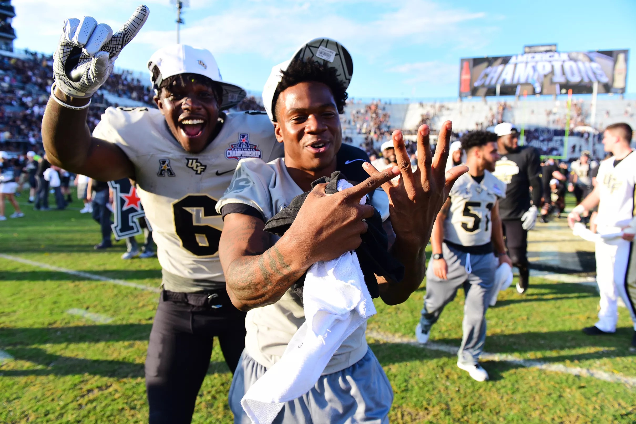 2017 College Football Live: New Year’s Day Bowl Edition