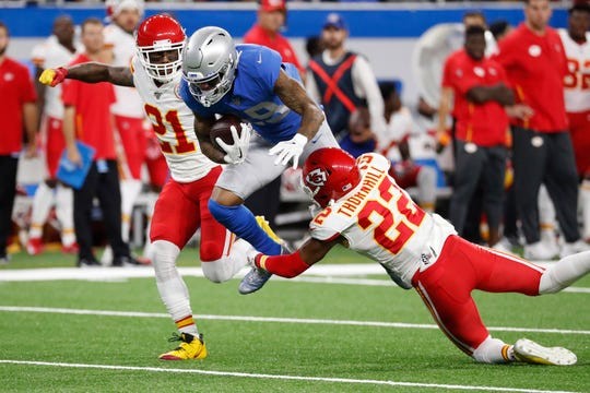 Live updates: Lions lead Chiefs 30-27 with 2:00 left in 4Q