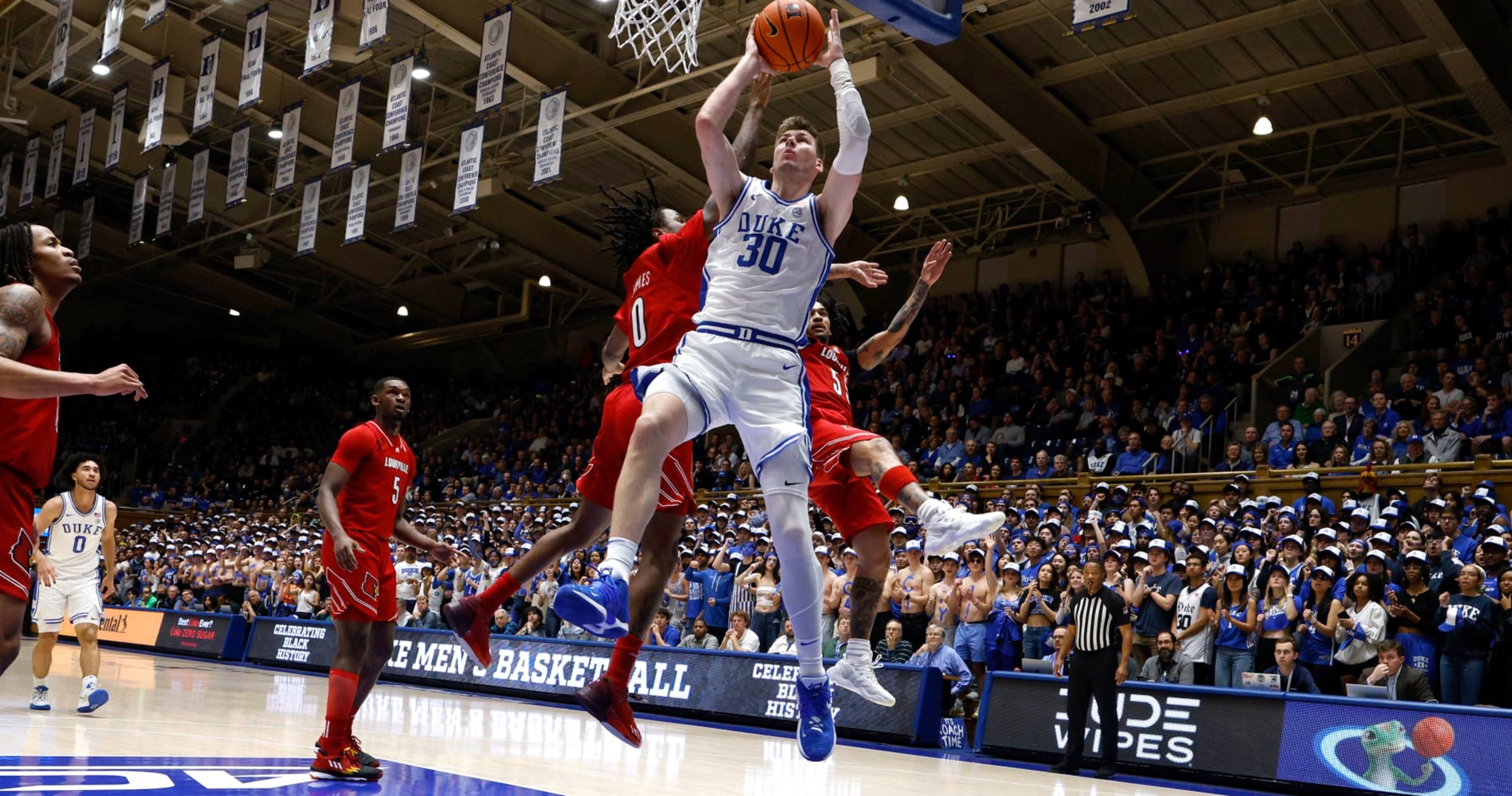 Duke S Kyle Filipowski On Court Storm Injury Thankful It Wasn T