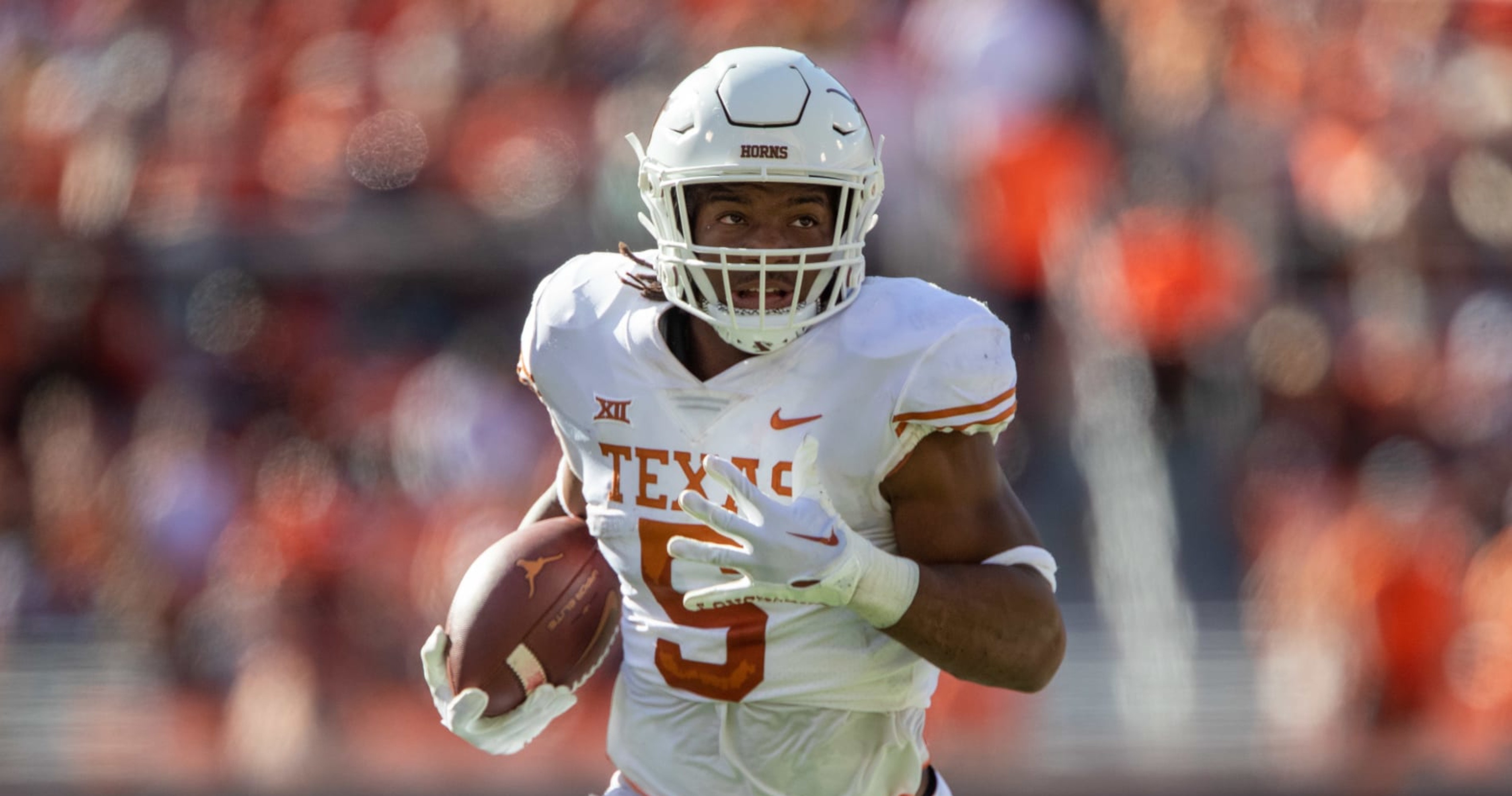 Bijan Robinson Declares For 2023 NFL Draft; Texas RB Ranked No. 4 On B ...