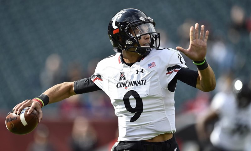 Cincinnati's Ridder, Houston's King On Davey O'Brien Award Watch List