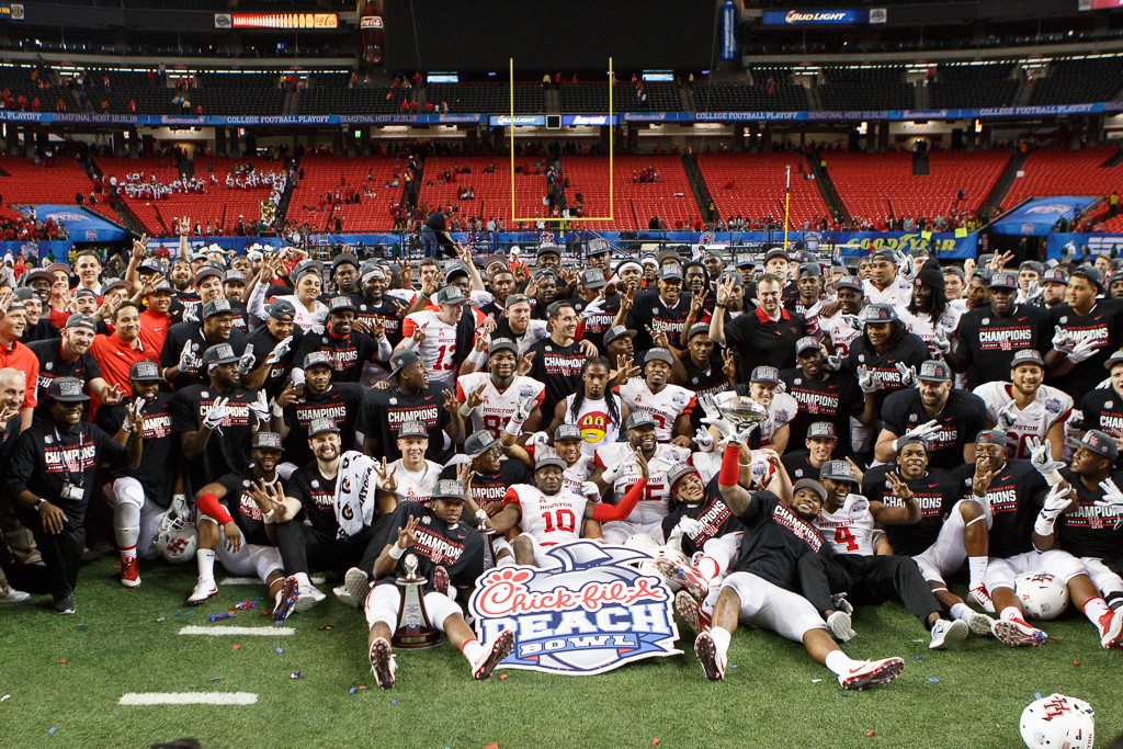 Houston’s defense crucial to Peach Bowl win