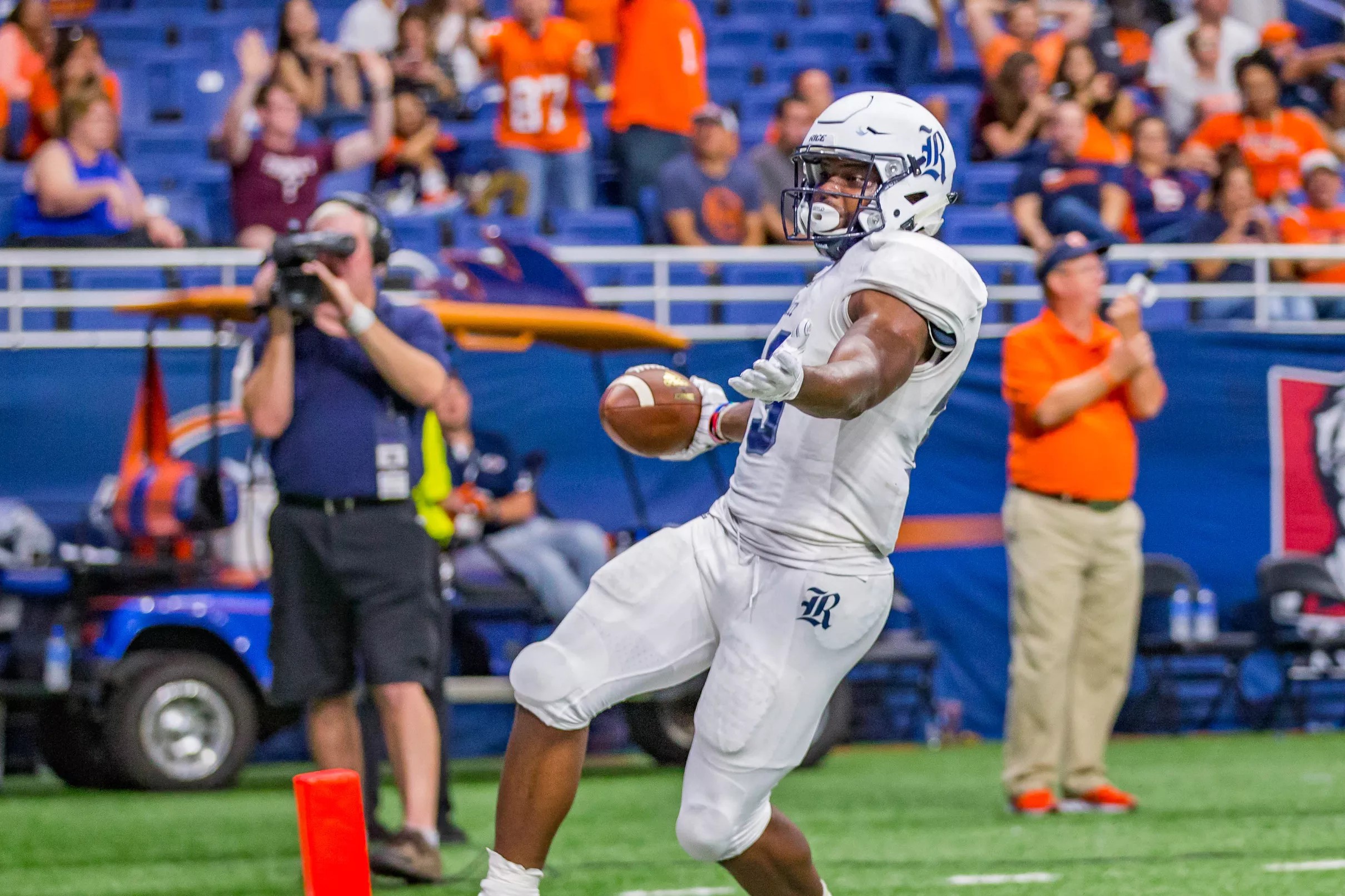 BYU football recruiting Rice grad transfer RB Emmanuel Esukpa commits