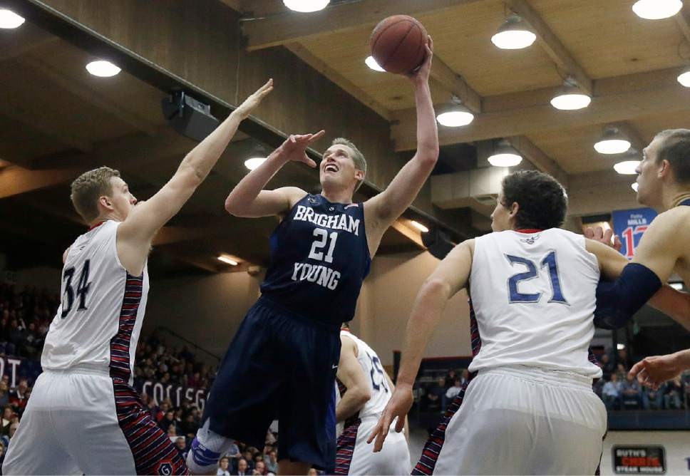 Byu Basketball Collinsworths 9th Triple Double Leads Cougars Past Santa Clara 