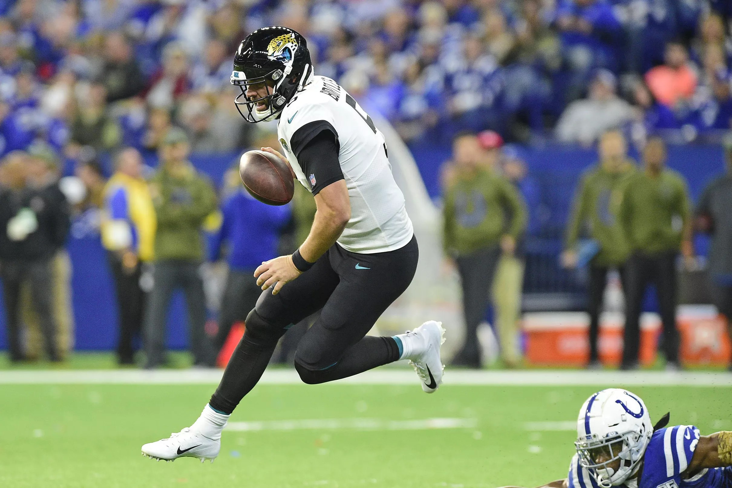 Biggest Contract Ever?! Blake Signs 8 Year, $45 Million Deal! - 0b6581w
