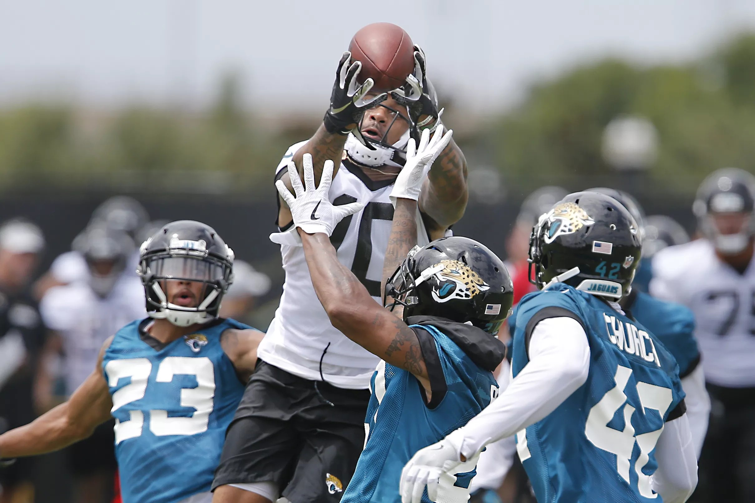 Jaguars Training Camp: Day 2 –  A Day Of Wins And Losses - ccf4h20