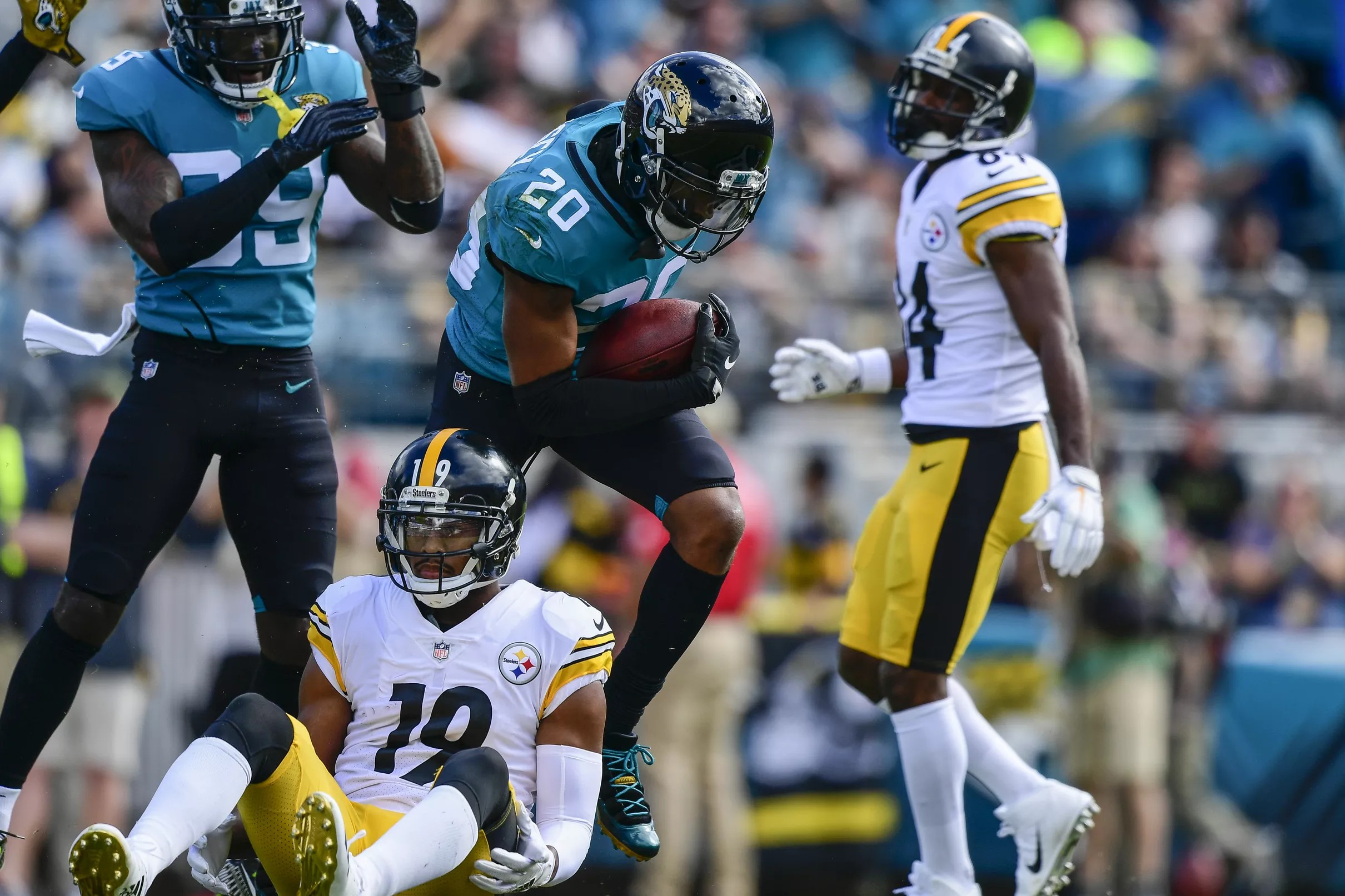 jaguars-coaching-staff-front-office-and-quarterback-should-be-fired-as