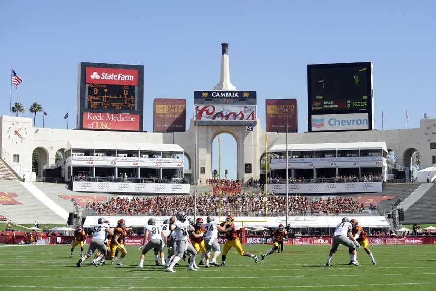 USC vs Cal: Kickoff Time, TV Channel, Radio and Odds