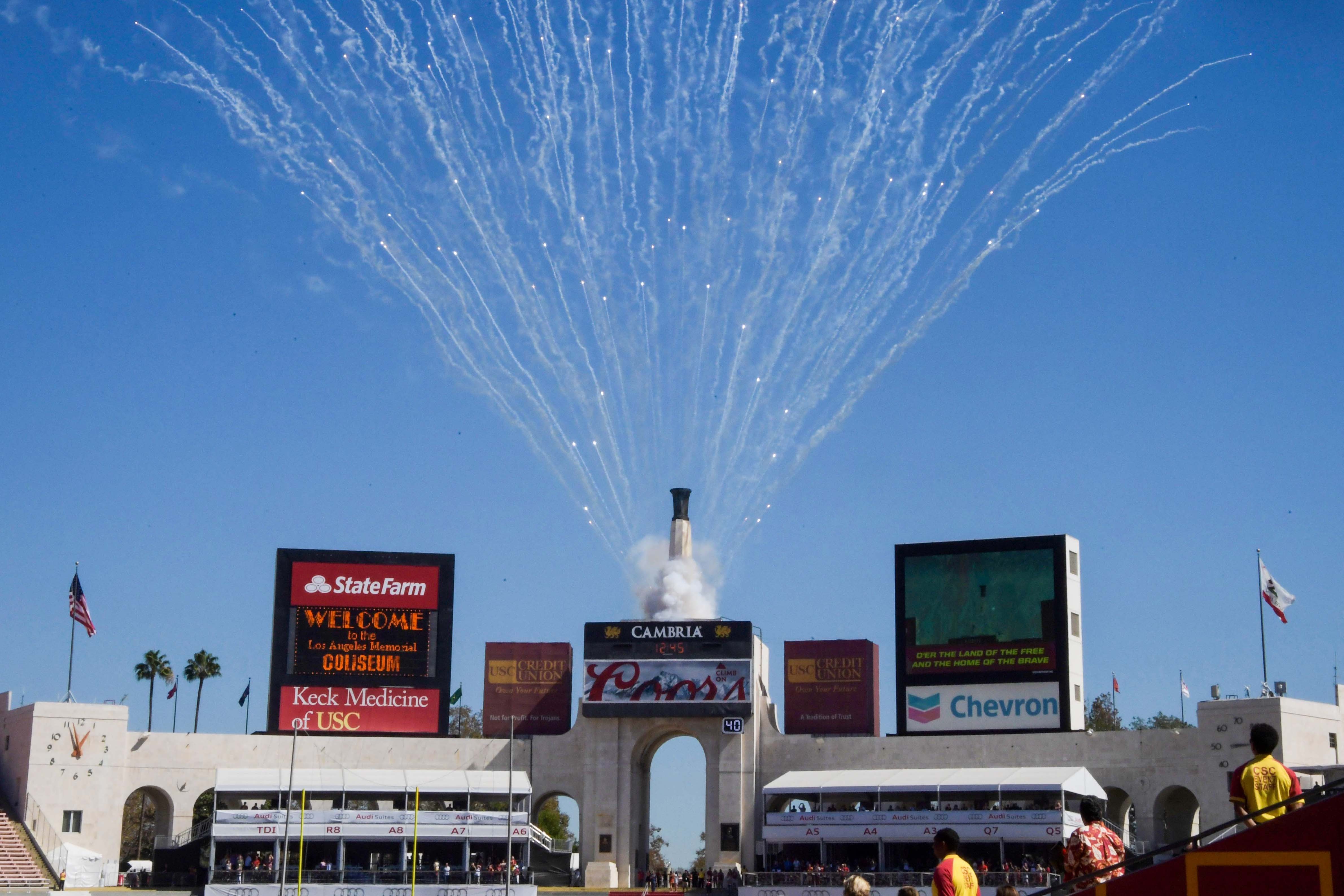 LA Coliseum: IOC seeks deal for 2028 Olympics in Los Angeles