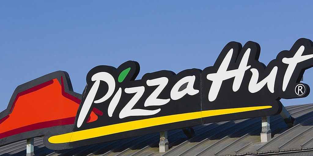 Report: Pizza Hut Replacing Papa John's As NFL Sponsor