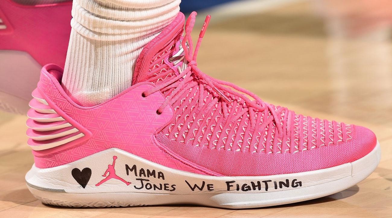 Sixers' Jimmy Butler Honors Mother of 