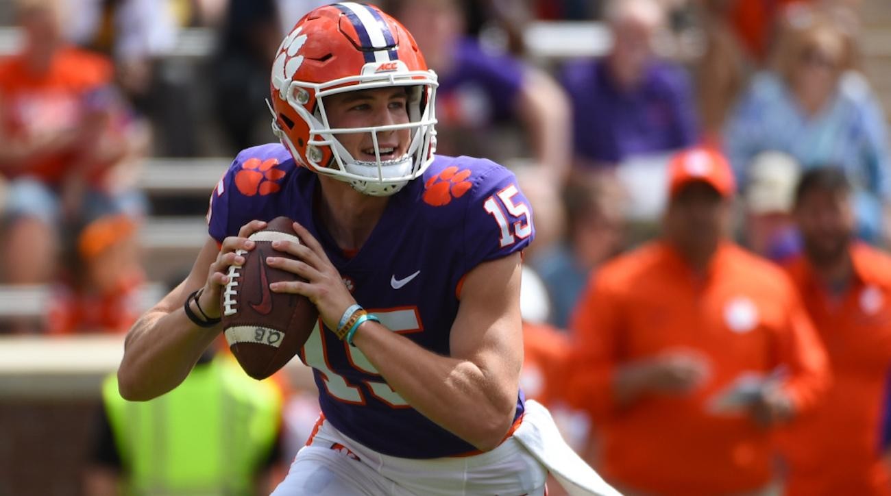 Former Clemson QB Hunter Johnson Transfers to Northwestern