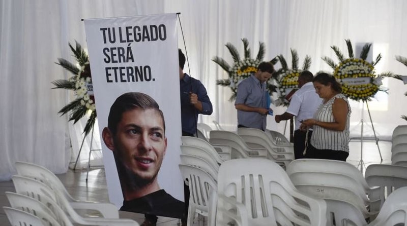 El entrenador del Cardiff reveló qué le dijo Emiliano Sala antes del