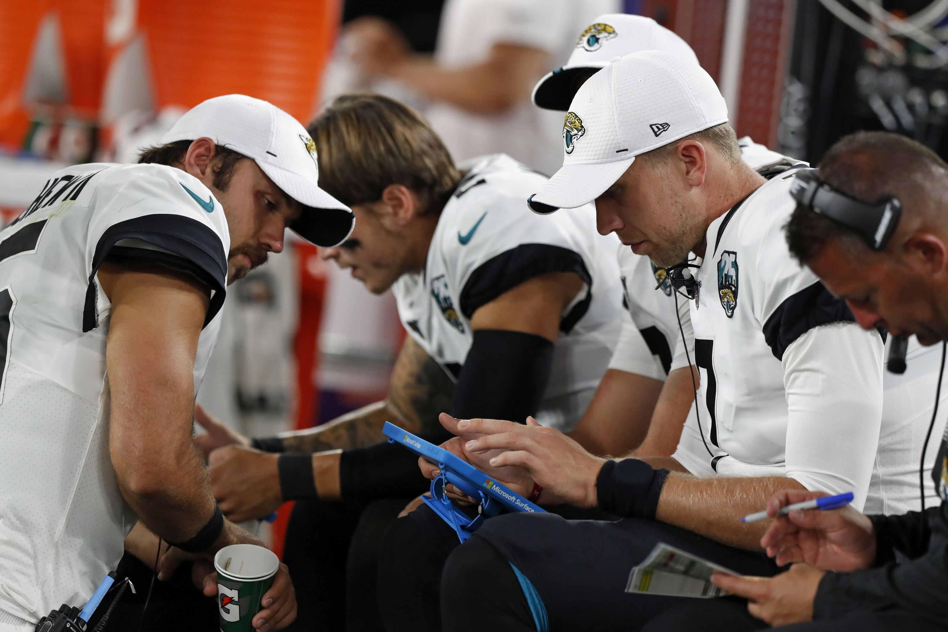 Jaguars Training Camp: Day 2 –  The Day'S Biggest Controversies - yo36205