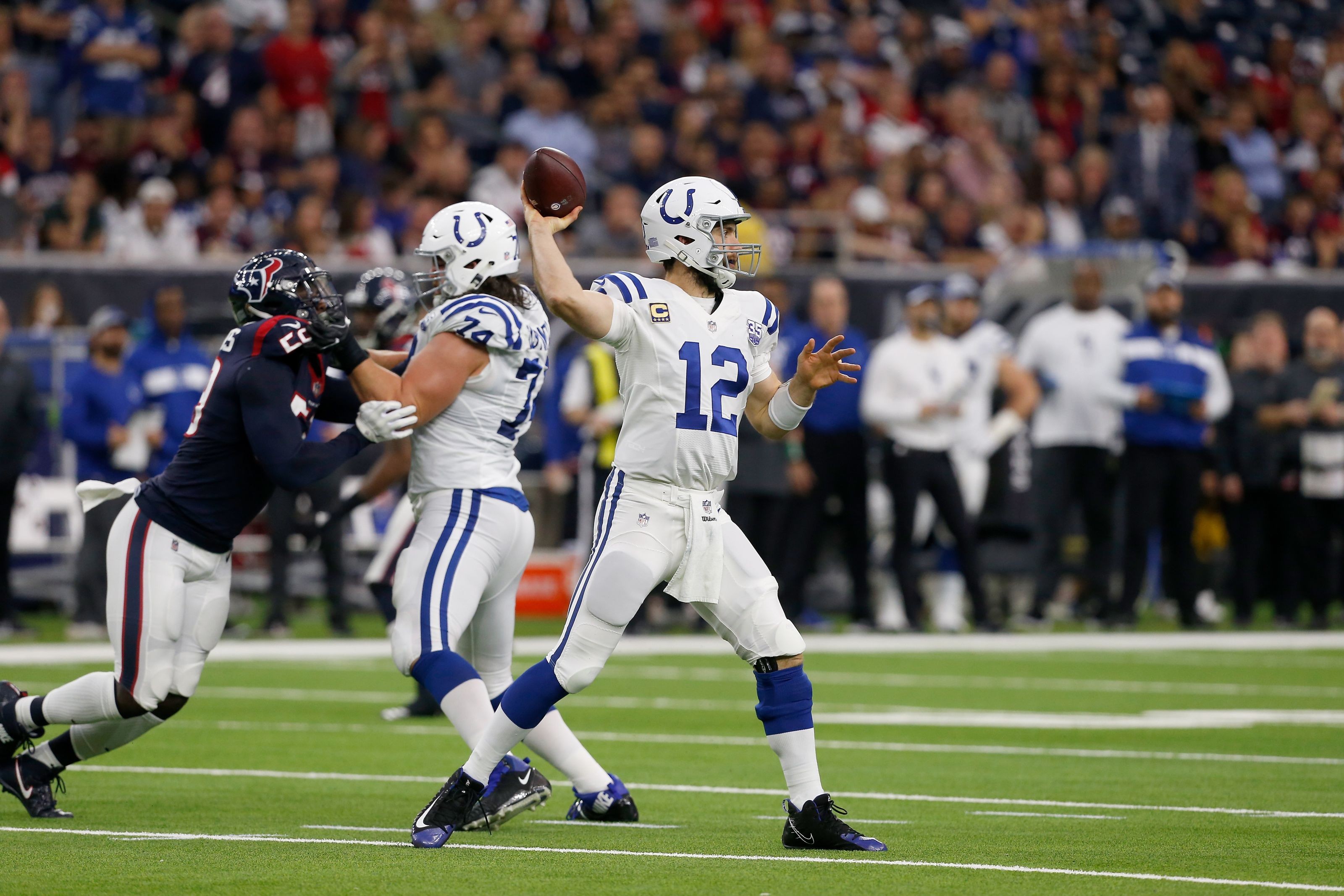 Colts won’t sign any free agents until after the draft