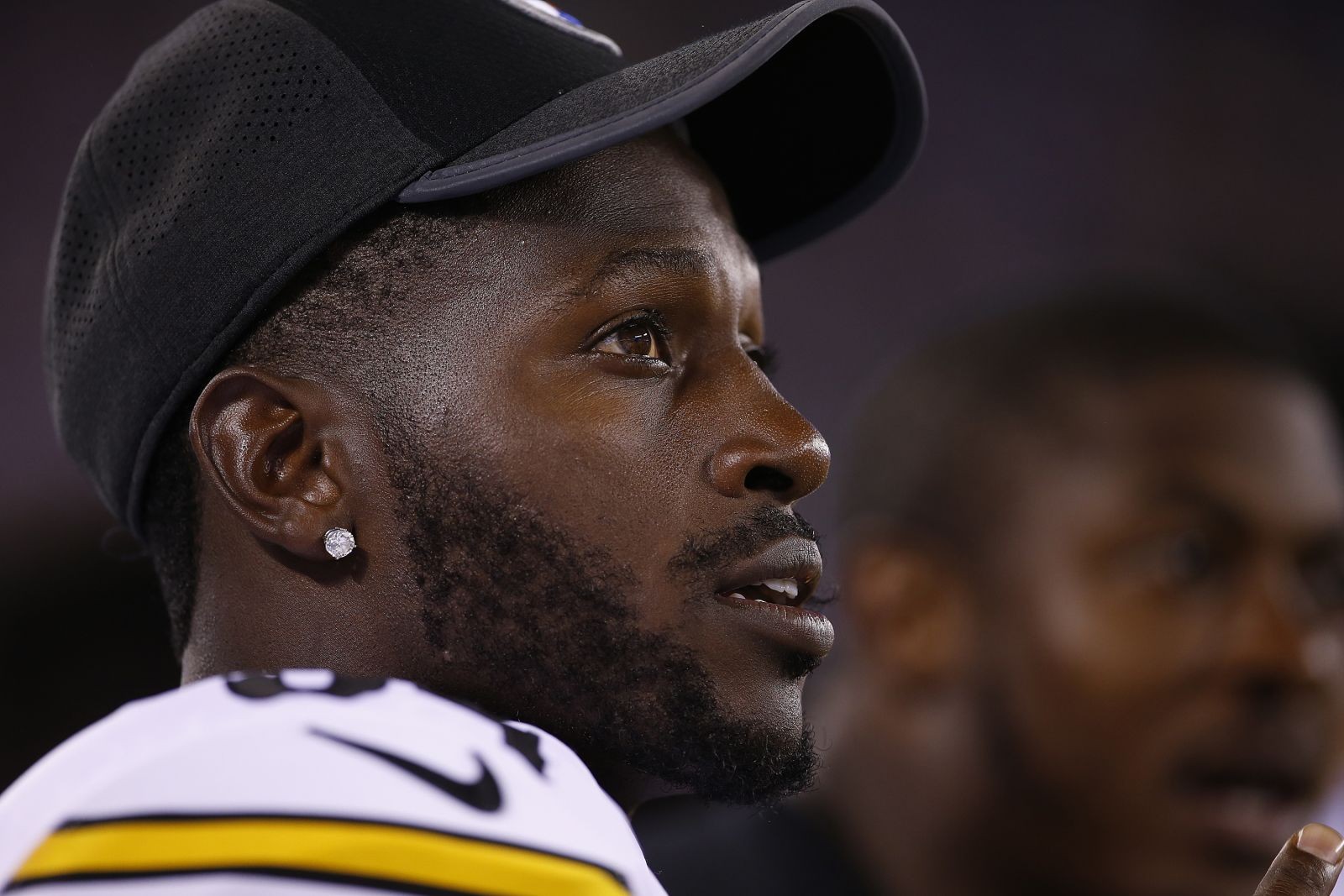 Patriots receiver Antonio Brown accused of sexual assault