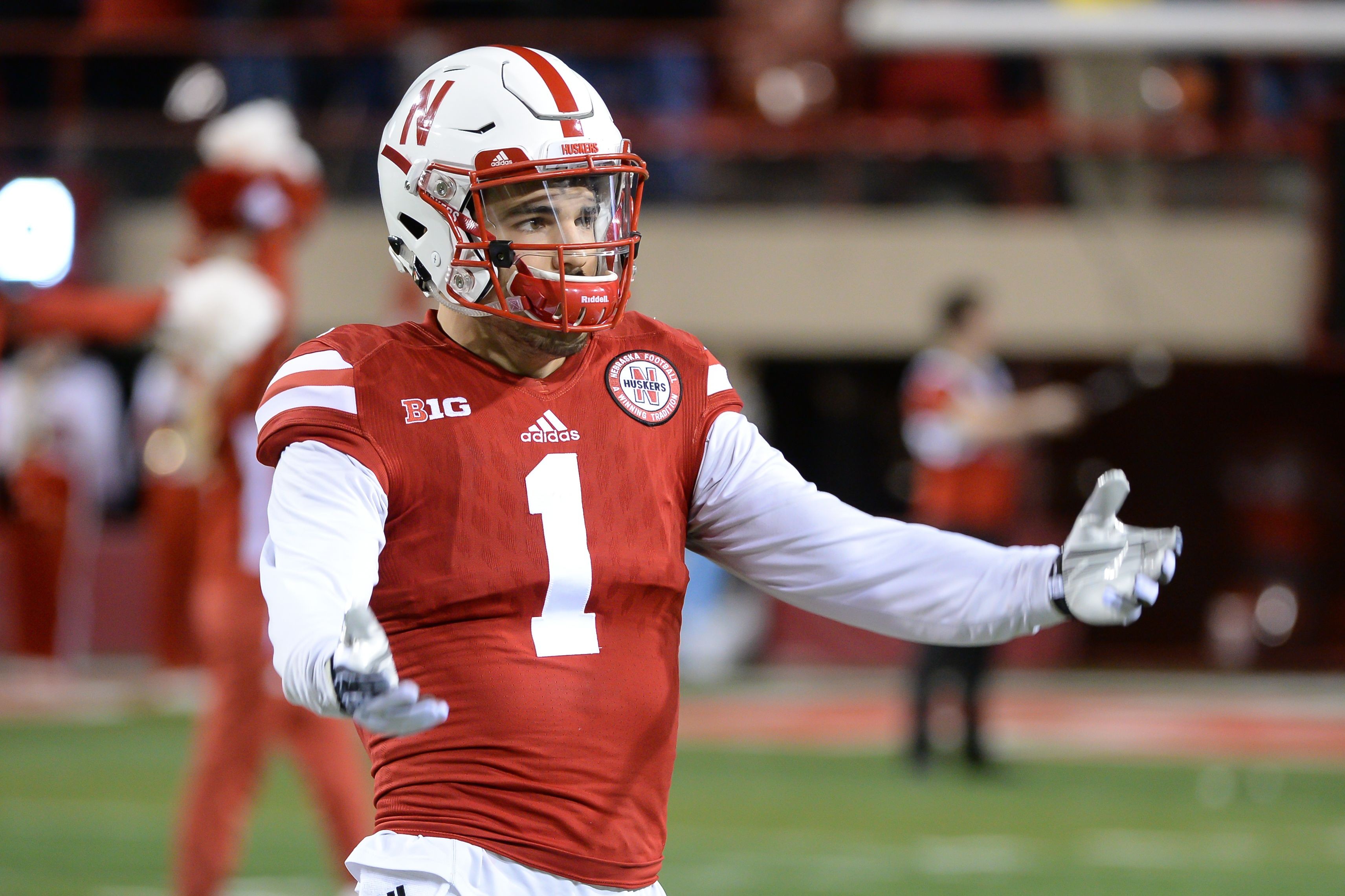 former-nebraska-football-receiver-signs-contract-with-cfl-team