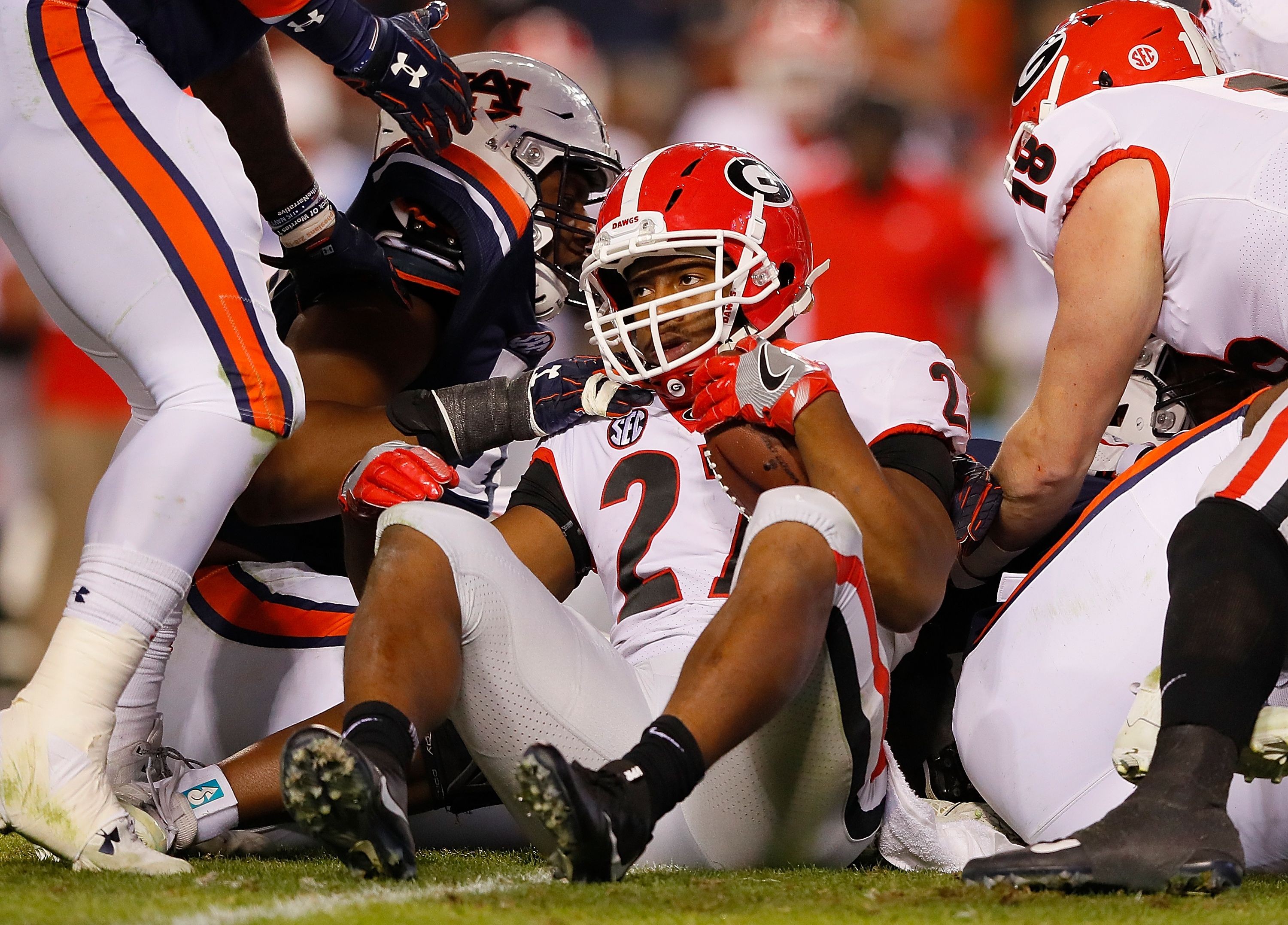football falls back to Earth in loss to Auburn