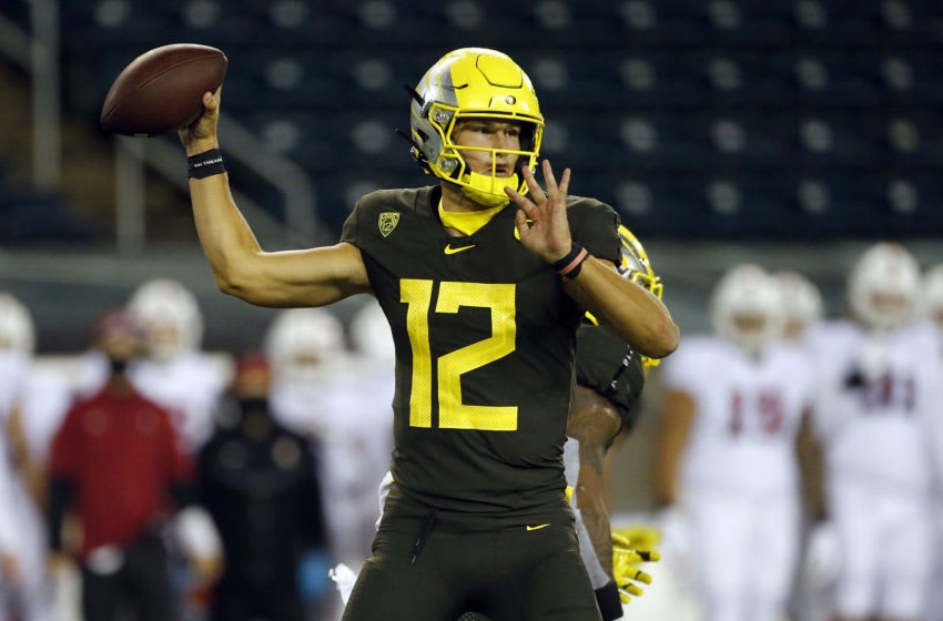 Oregon Football Former Ducks Qb Projected As No 1 Pick In 2022 Nfl Draft