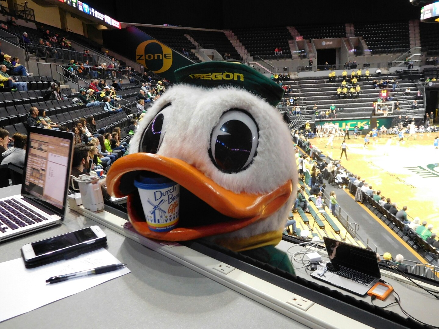 Athlon Sports: Oregon Duck Named Top Twitter Mascot