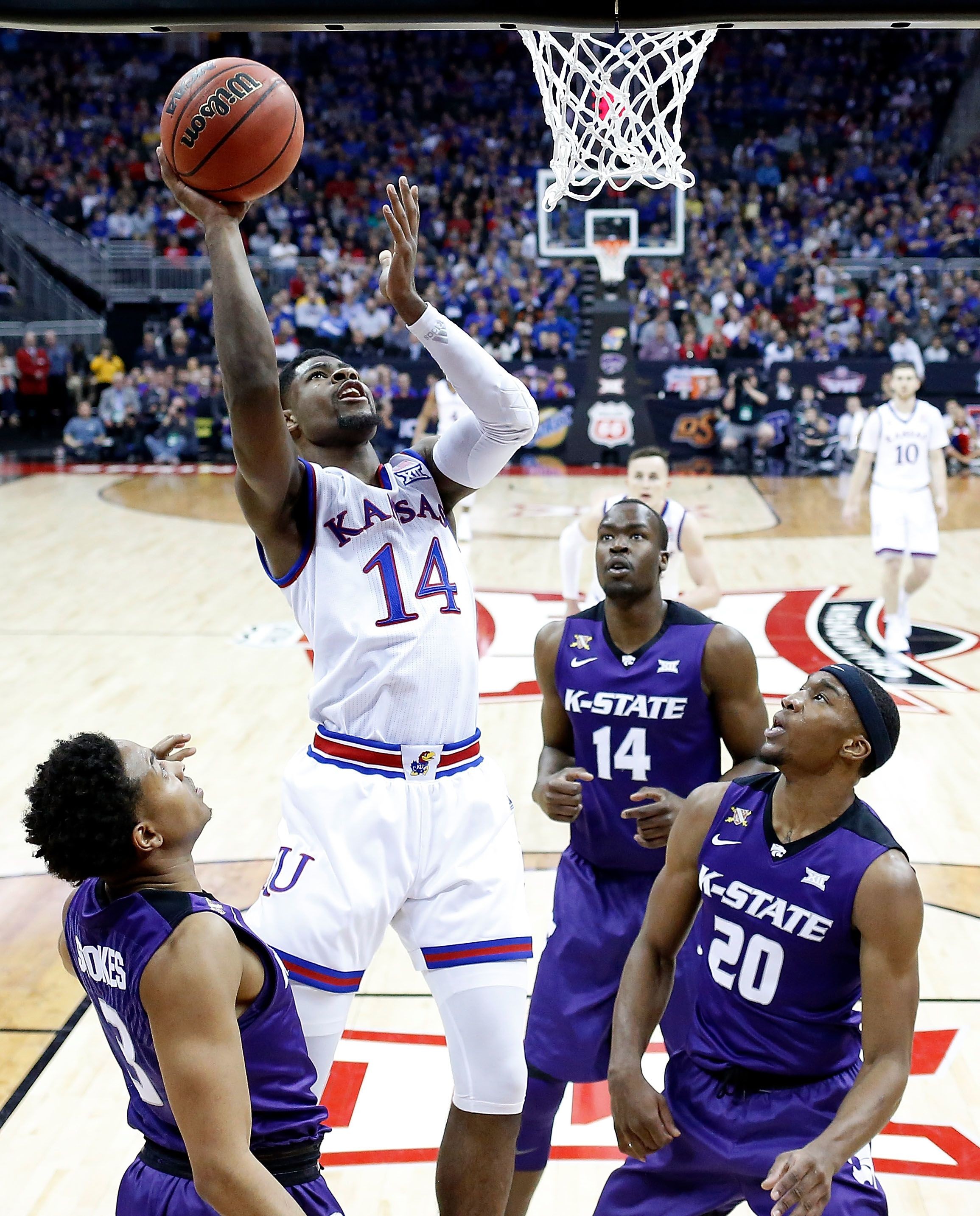 Kansas Basketball: Jayhawks Survive Wounded Wildcats