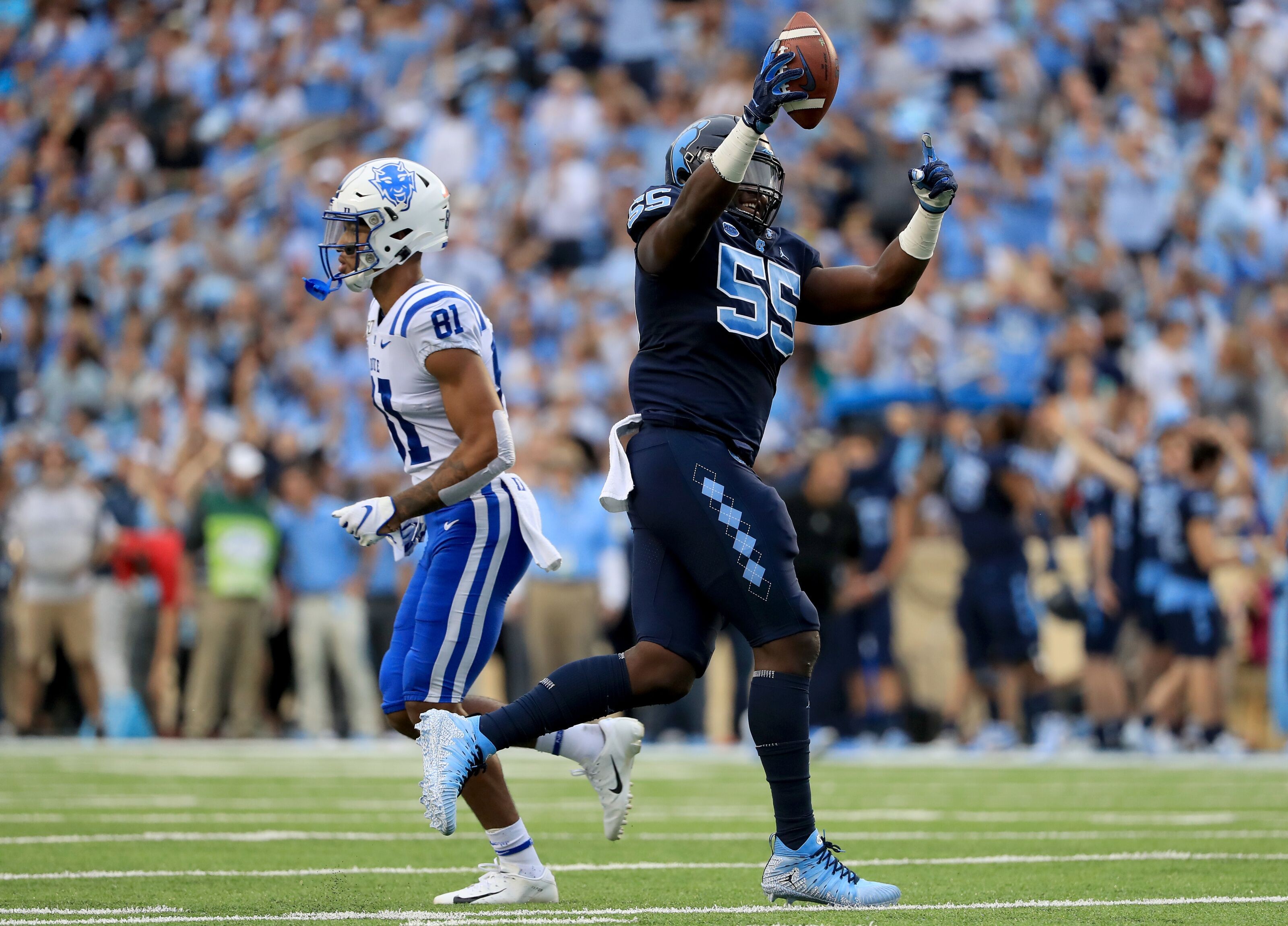 UNC Football Tar Heels senior lineman selected for AllStar event