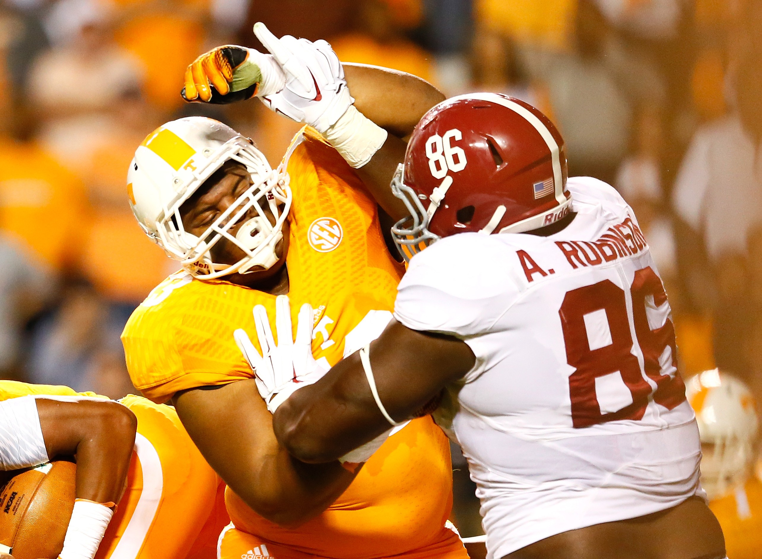 tennessee-football-four-vols-make-preseason-all-sec-teams