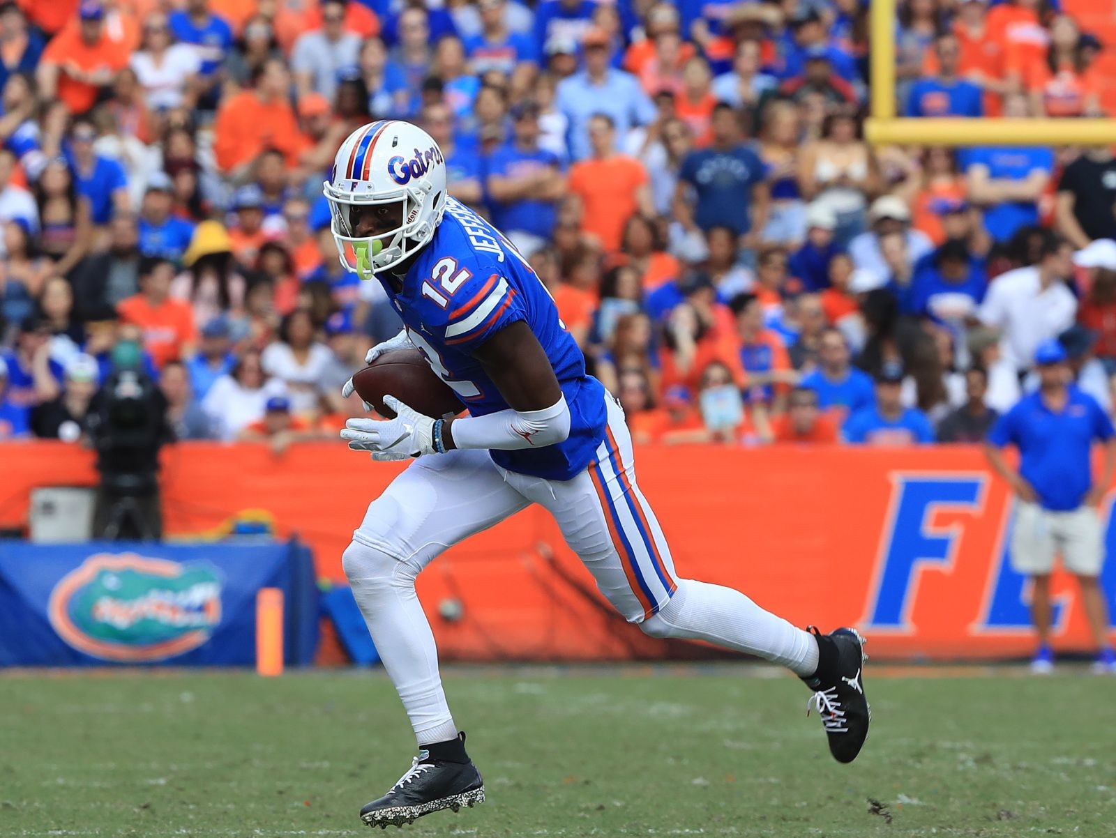 Florida football Gators get a big commit at wide receiver