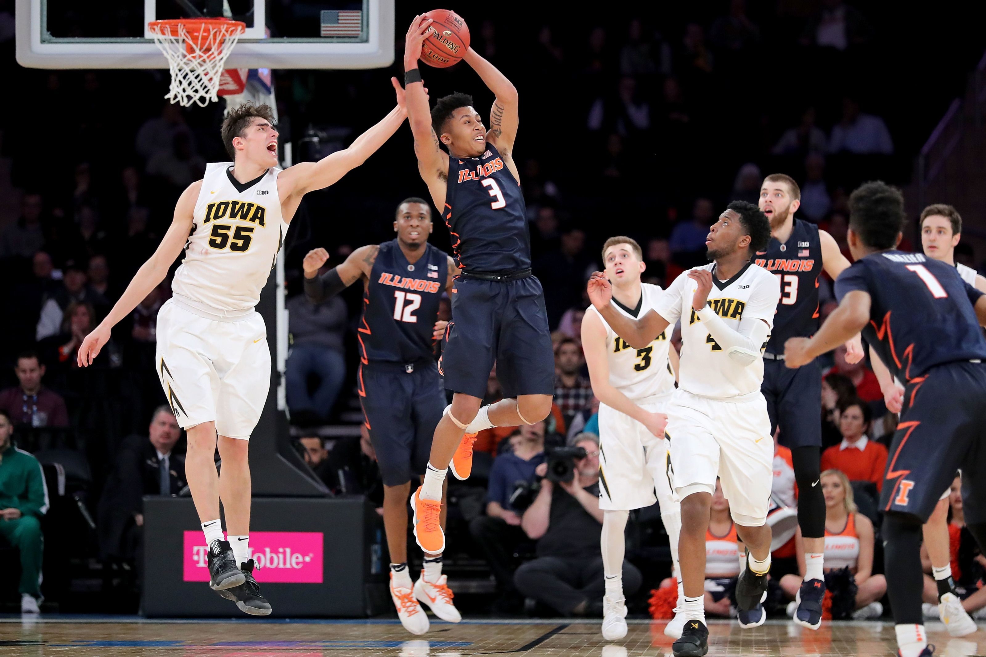 Iowa basketball Hawks ready to play first regular season