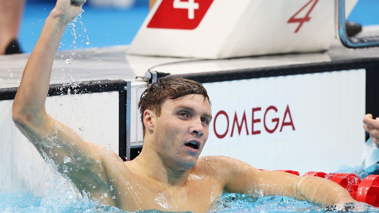 Swimmer Bobby Finke Rallies To Win Gold In 800-meter Freestyle In Tokyo ...