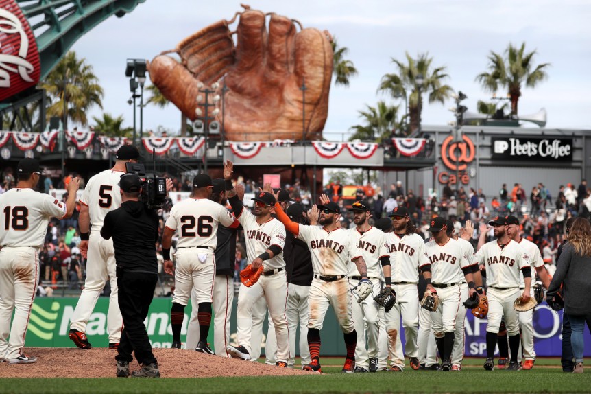 Giants attendance drops to lowest singlegame total since 2010 in win