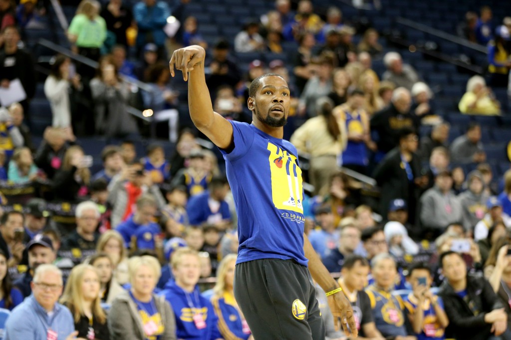 live-updates-warriors-vs-suns-monday-at-6-p-m