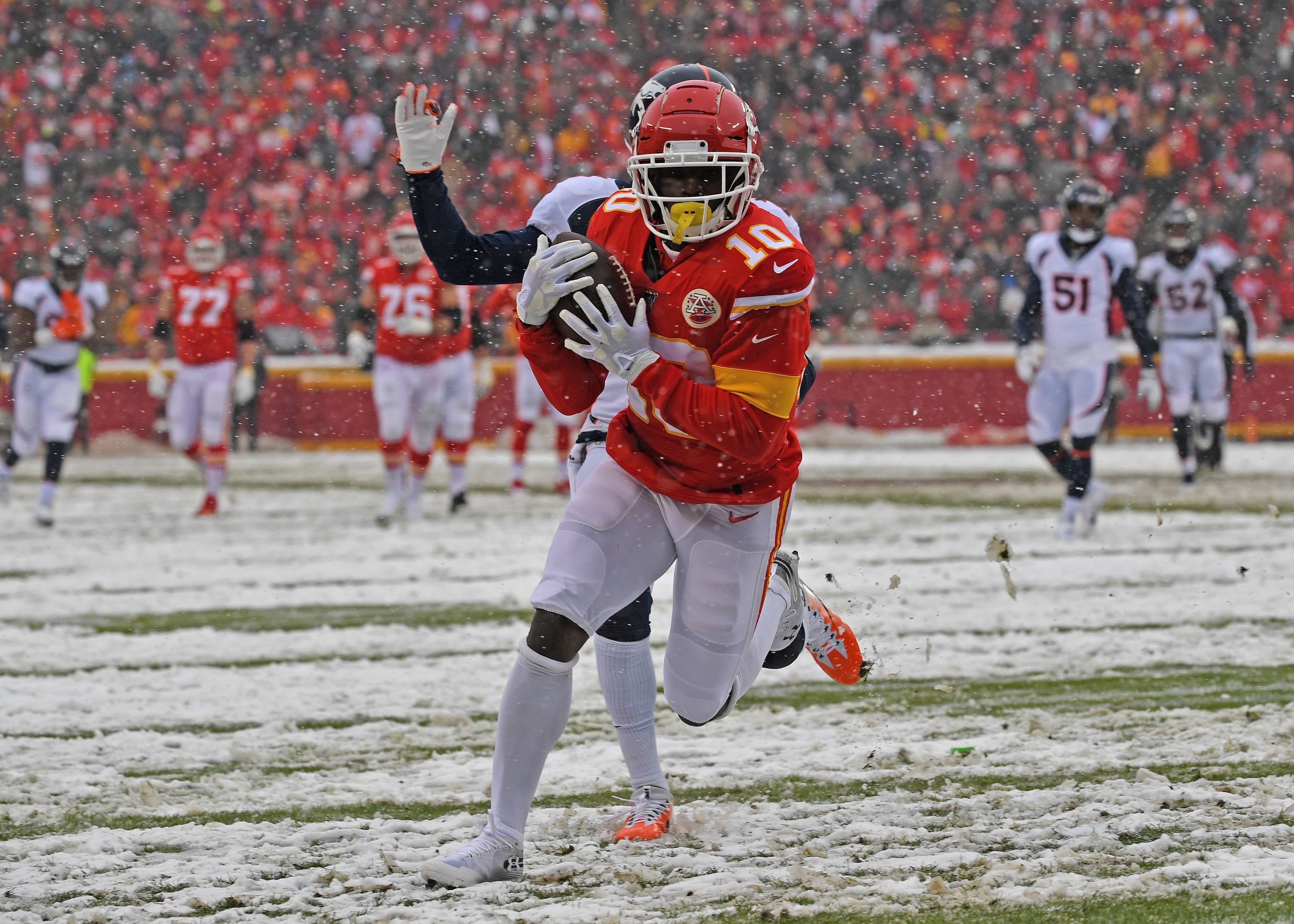 Tyreek Hill’s touchdown leads Top 5 plays from Broncos vs. Chiefs
